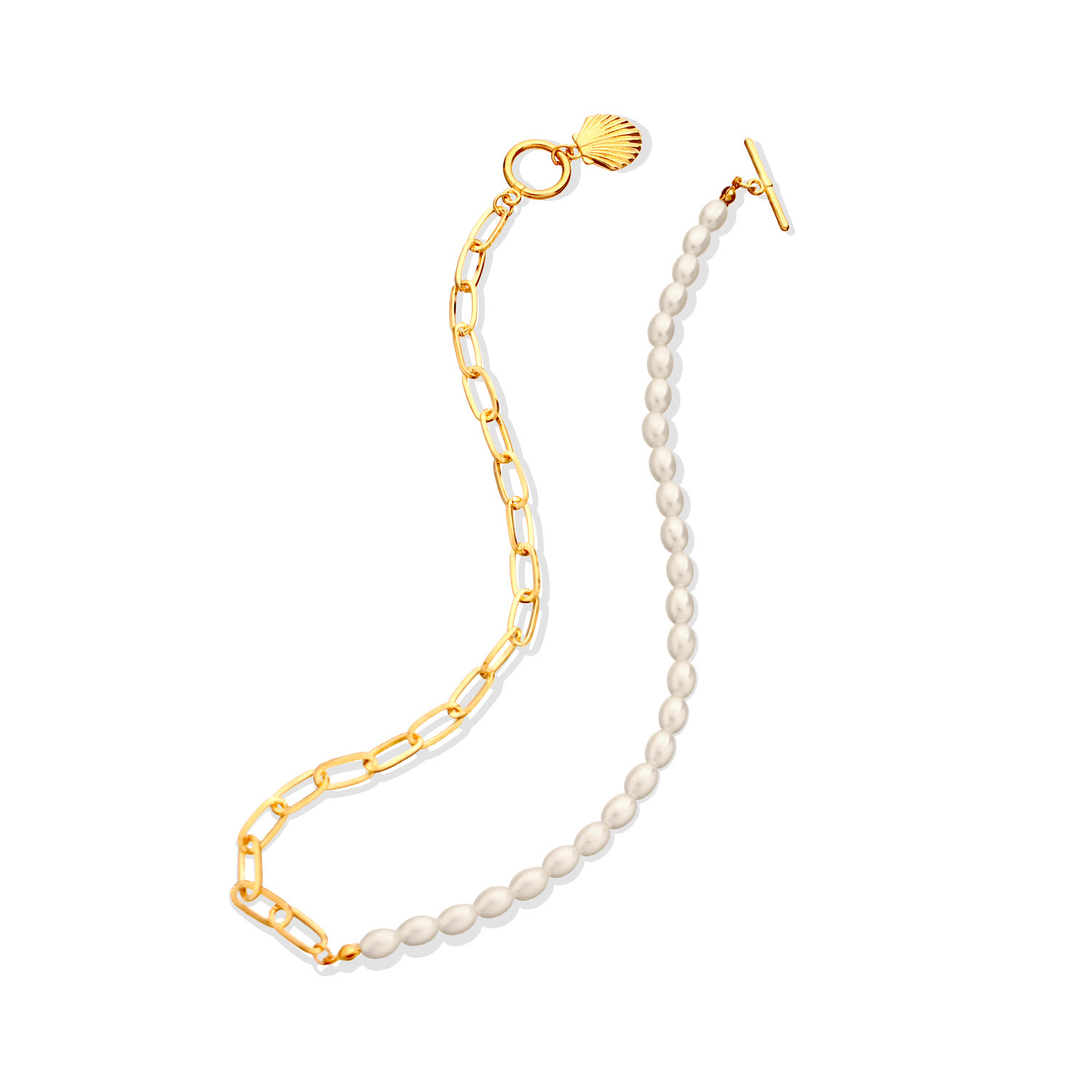 rice grain pearl lock shaped scallop pendant necklace for women. trendy and stylish simple necklace.