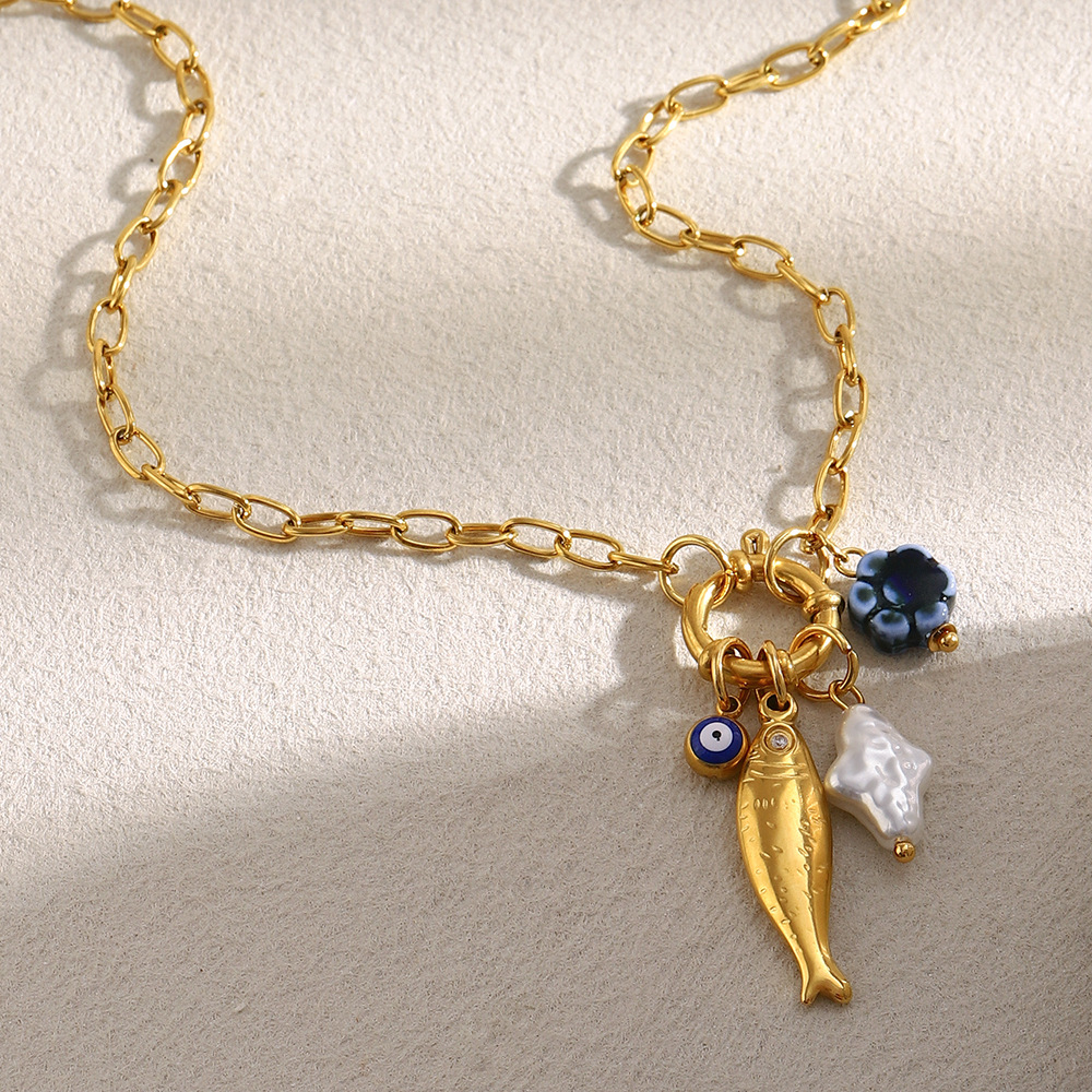 european and american temperament niche pendant stainless steel 18k gold plated small o chain spring buckle fish pendant necklace