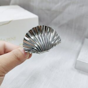 shell hairpin female flower hairpin simple back of the head hair shark clip european and american fashion ponytail clip headdress