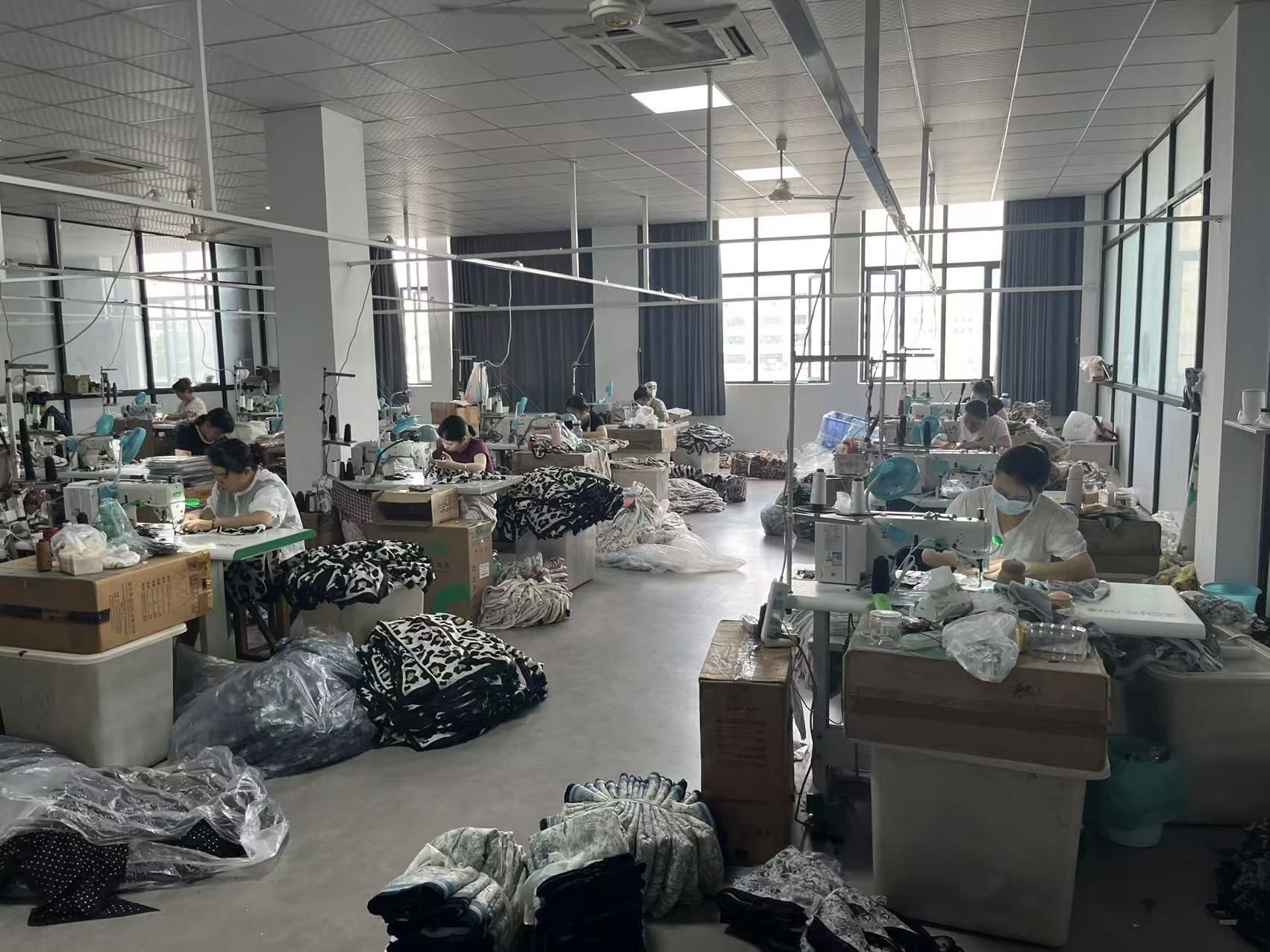 Stable and scalable scarf manufacturing for bulk and repeat orders