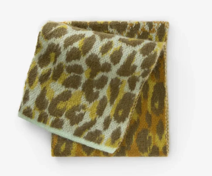 Trend-led fashion scarves for seasonal wholesale assortments